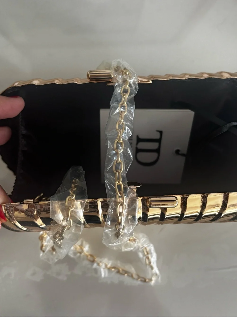 Gold Metallic Shell Clutch Bag - Elegant Evening Handbag